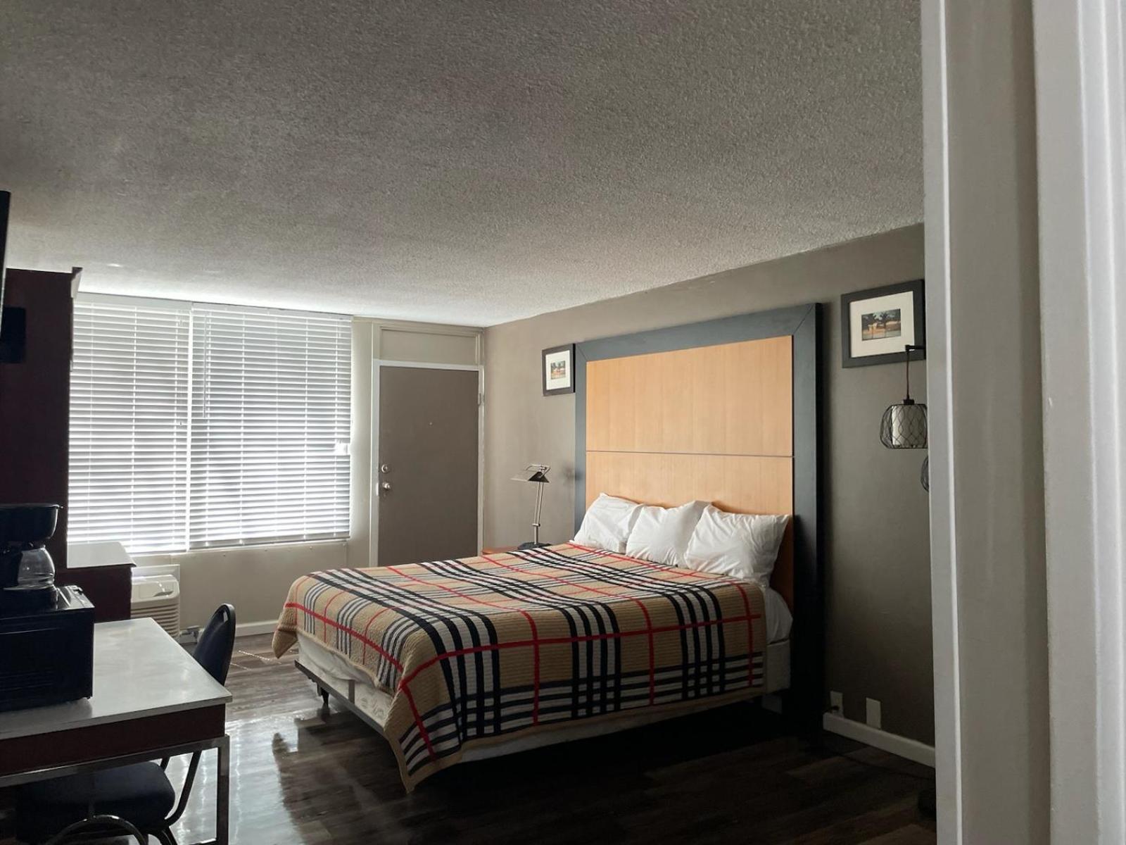 Apm Inn & Suites Martinsburg Dış mekan fotoğraf